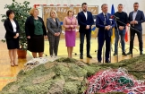 Enea Połaniec zbierała siatki maskujące dla ukraińskiego wojska