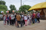 KOLOROWO I WESOŁO NA OSIEDLU NR 3 PODCZAS FESTYNU RODZINNEGO