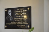 UROCZYSTOŚĆ ODSŁONIĘCIA I POŚWIĘCENIA TABLICY UPAMIĘTNIAJĄCEJ POSTAĆ KSIĘDZA PRAŁATA STANISŁAWA ZBROI