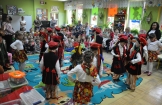 Kukurukuuuuu! Kukurykuu! Z kogutkiem chodzimy…